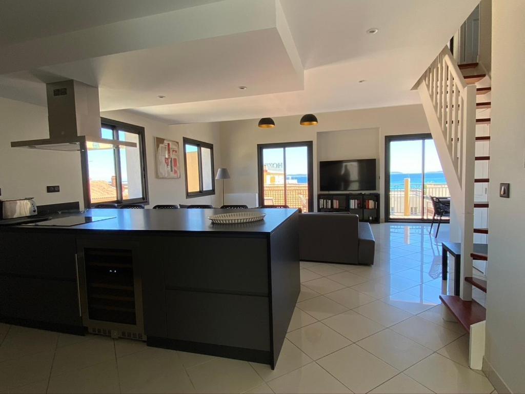 Residence Le Provence Le Lavandou Zewnętrze zdjęcie