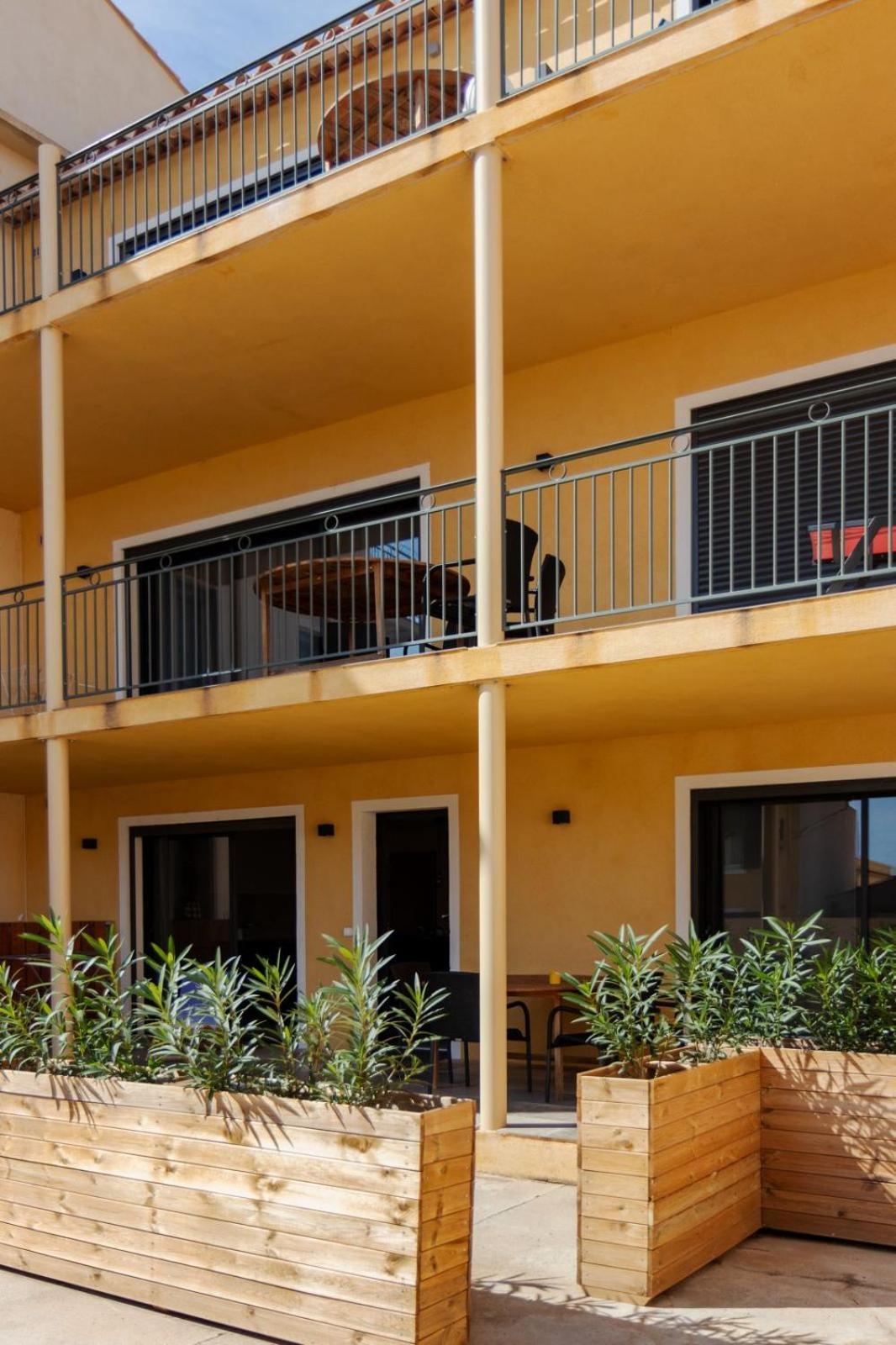 Residence Le Provence Le Lavandou Zewnętrze zdjęcie